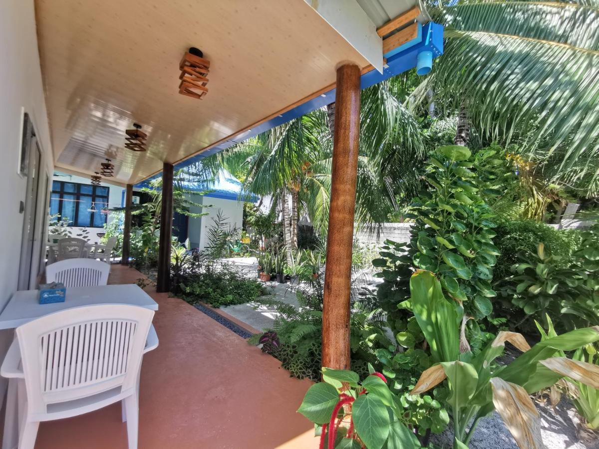 Blue Water Thoddoo Inn Extérieur photo
